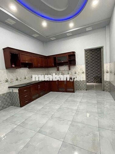 nhà 4x27m 4 tầng 5 phòng ngủ 6wc sân thượng, đuonhừ Liên Khu 4 5