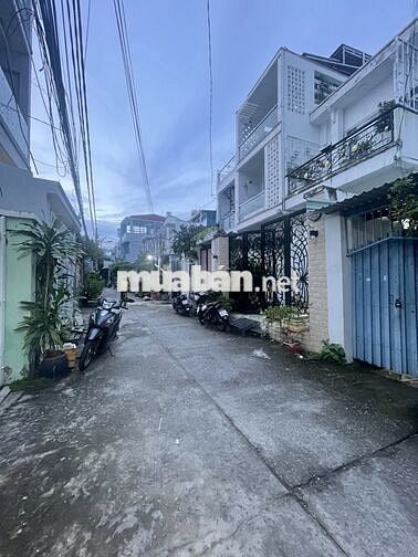 HẺM THÔNG - XE HƠI VÀO NHÀ - CÁCH CẦU CHÀ VÀ 5 PHÚT ĐI XE - 118M2
