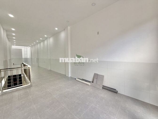 CHO THUÊ MẶT BẰNG 142M2 HẦM SIÊU RỘNG LÊ HỒNG PHONG GIÁ 12 TRIỆU/THÁNG