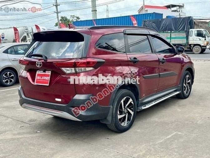 Toyota Rush 1.5S AT 2019