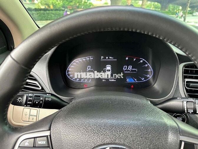 Cần Bán  Hyundai Accent 2021 1.4 AT  số tự động