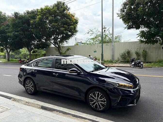 Kia K3 2022 2.0 Premium lướt, xe đẹp zin ạ