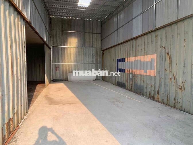 Kho trong bãi xe tải Mặt tiền Quốc lộ 1a, 7,5 x 12,5m