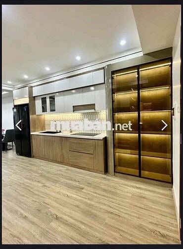Chung cư Trịnh Đình Cửu, Hoàng Mai mặt phố oto tránh ngày đêm
