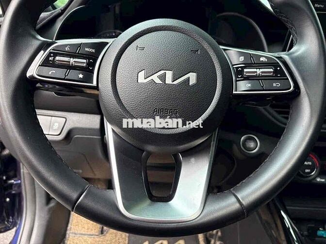 Kia K3 2022 2.0 Premium lướt, xe đẹp zin ạ