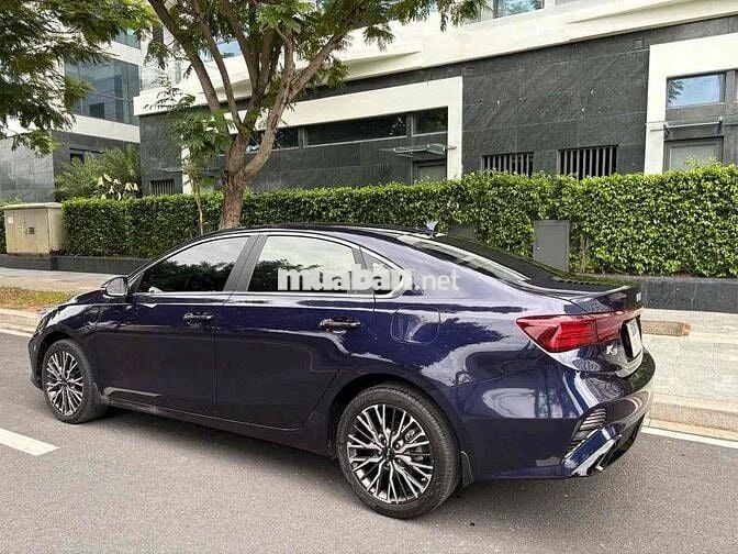Kia K3 2022 2.0 Premium lướt, xe đẹp zin ạ