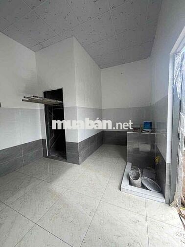 Nhà mới 100% 2 phòng gần ĐH Tây Đô