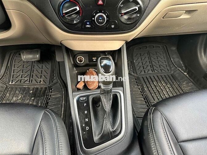 Cần Bán  Hyundai Accent 2021 1.4 AT  số tự động