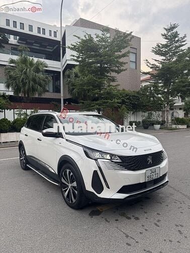Peugeot 5008 GT 1.6 AT 2022