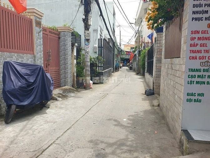 Nhà 2 Tầng, Sổ Hồng Riêng, Chỉ 2.6 Tỷ – Huỳnh Tấn Phát, P. Tân Phú
