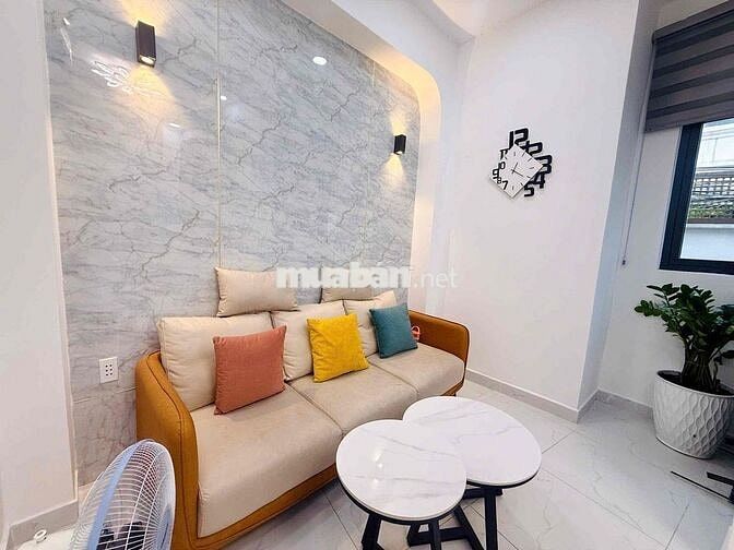NHÀ NGUYÊN CĂN MỚI 3PN 4Wc Ngay Khu Phan Xích Long, Vị trí Vip hẻm oto