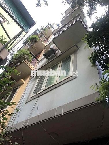 NHÀ DÂN XÂY PHỐ KIM ĐỒNG NGÕ RỘNG SẠCH SẼ, THẲNG TẮP, GẦN PHỐ