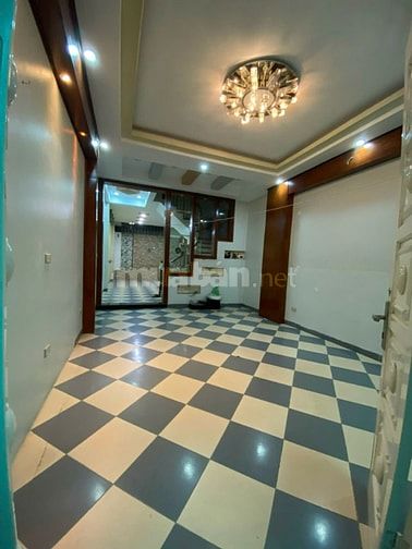 Cho thuê nhà ngõ 465/49, SN 11, phố Đội Cấn, Ba Đình