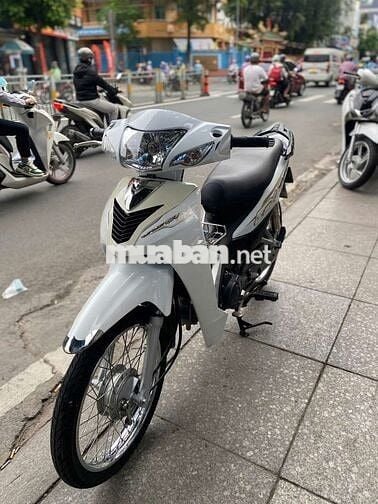 Honda wave a 2022 mới 90% biển số thành phố