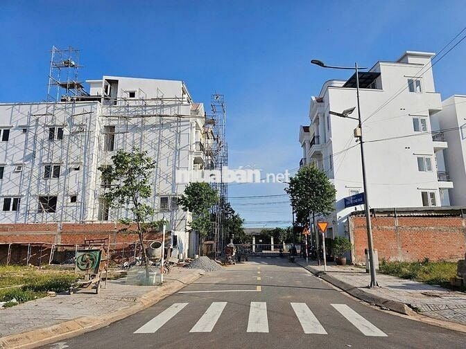 ĐẦU TƯ LÔ 100M2 KINH DOANH BUÔN BÁN SẦM UẤT - NGAY SÂN BAY LONG THÀNH