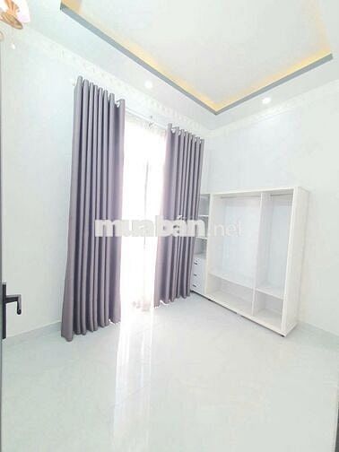 Cho thuê nhà 3 lầu Huỳnh Tấn Phát, NB, DT 3,4 x11m. 4 phòng ngủ.