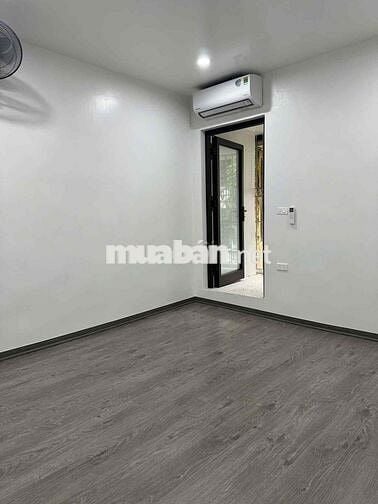 TẬP THỂ 3 NGỦ - TRUNG TÂM BA ĐÌNH - 3 MẶT THOÁNG - Ô TÔ ĐỖ CHÂN CẦU TH