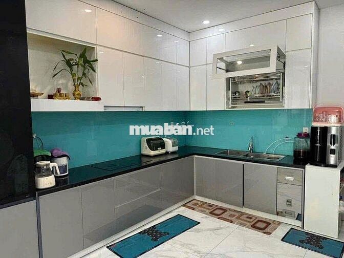 🏡 Cho Thuê Nhà MT Bàu Cát 1_6x17m, 1 Trệt 3 Lầu, Nội Thất Cơ Bản.