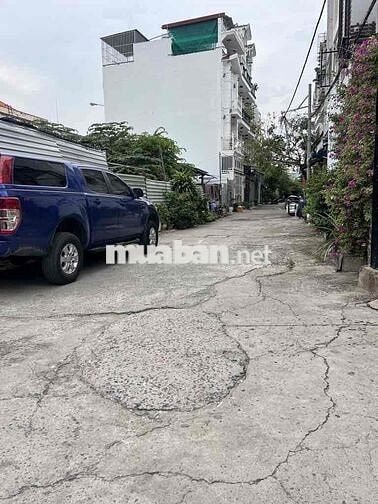 BÁN NHÀ HUỲNH TẤN PHÁT 3 TẦNG 4 PHÒNG NGỦ XE HƠI ĐẬU BÊN HÔNG NHÀ
