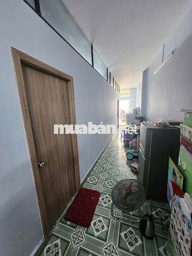 Nhà DT lớn giáp Q5, DTSD 146m vuông, 4PN, cách Q5 Q1 vài phút đi xe