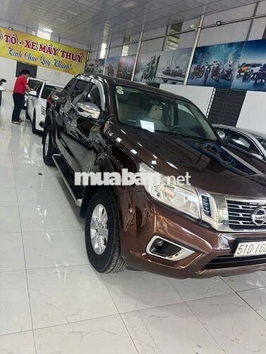 Nissan Navara 2017, số tự động