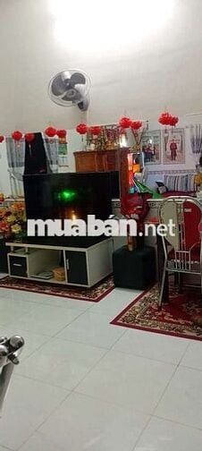 Bán nhà trục chính, nhà đã hoàn công, hẻm 3m thẳng và thông, nhà đẹp