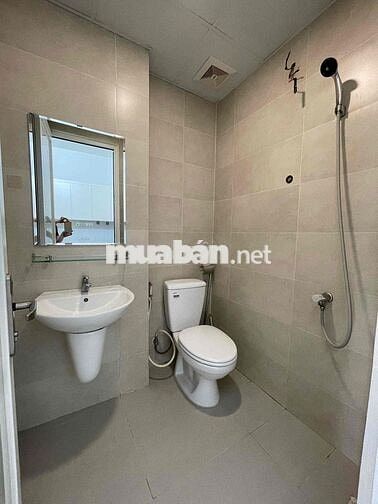 CHỦ GỬI BÁN CĂN HỘ ĐẸP NHÀ 2PN 2WC GIÁ CHỈ 1,86 TỶ DI CHUYỂN DỄ DÀNG