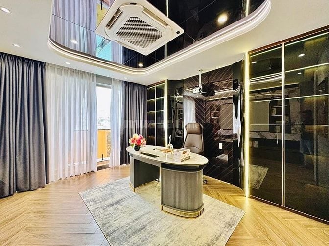 NÉT CĂNG! Siêu phẩm 5 Lầu tuyệt đẹp THANG MÁY hẻm 7m Nguyễn Văn Khối 
