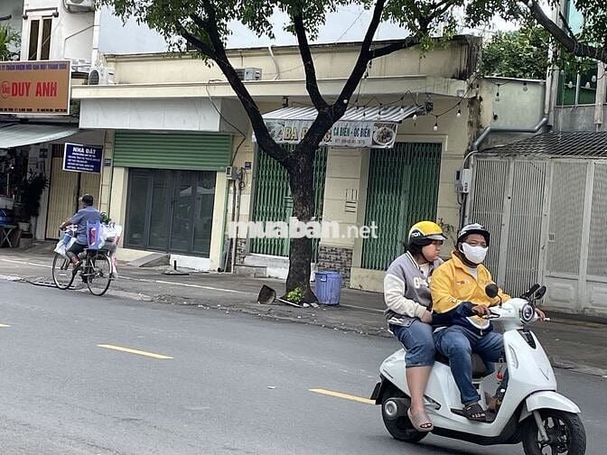Cho thuê nhà mặt tiền Hoàng Hoa Thám (11m), 96m2, chính chủ