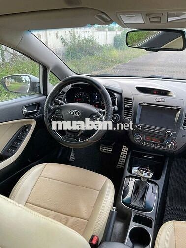 Kia Cerato 2016, cửa sổ trời