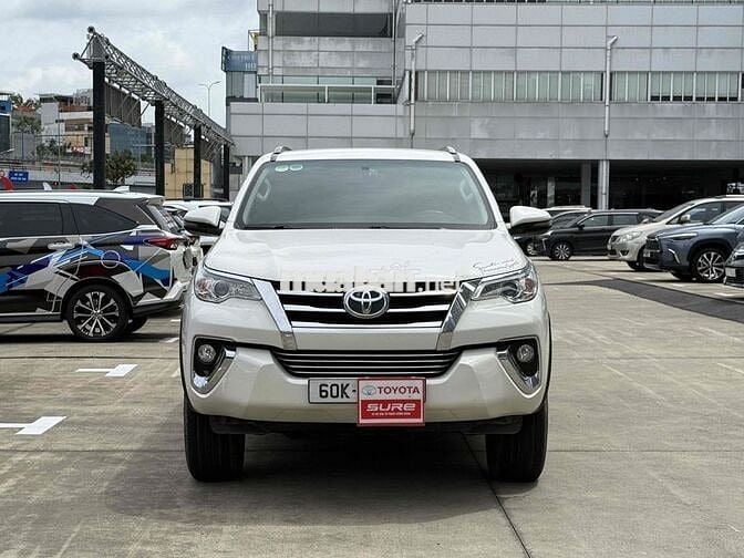 Toyota Fortuner 2019 2.7V 4x2 AT - Xăng - 1 Cầu