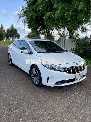 Kia Cerato 2016, cửa sổ trời
