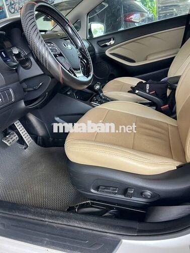 Kia Cerato 2016, cửa sổ trời