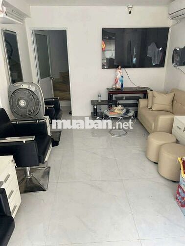 CHO THUÊ NHÀ NGUYÊN CĂN HẺM XE TẢI ĐƯỜNG TRẦN KHÁNH DƯ QUẬN 1
