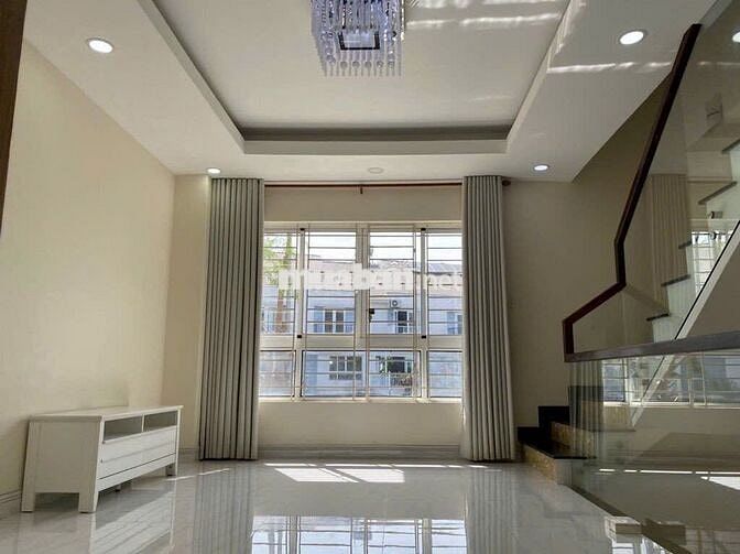 🏡 Cho Thuê Nhà HXH Trương Công Định_8x20m, Trệt 3 Lầu, Có Sẵn Máy Lạnh