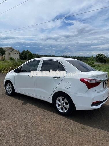 Hyundai Grand i10 2021 số sàn