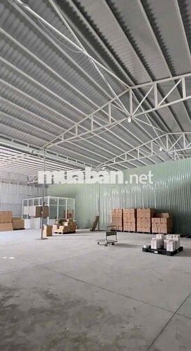 Cần cho thuê gấp kho diện tích lên đến 2000m2 ở Đường Phú Thuận
