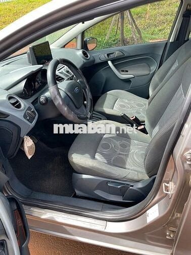Ford Fiesta 2012