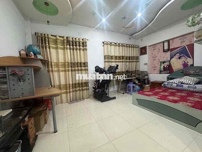 - NGAY TRUNG TÂM MŨI TÀU - THOẠI NGỌC HẦU - HXT 6M