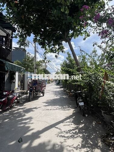 Cho thuê nhà trọ 30m2, lối đi riêng. Đường TX39, Thạnh Xuân, Q12