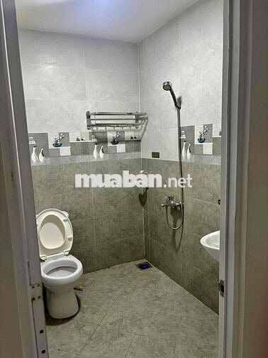 🏡 Nhà cho thuê  Đường âu dương lân p2 q8  nhà hẻm xe hơi 🚘🚖 tới nhà