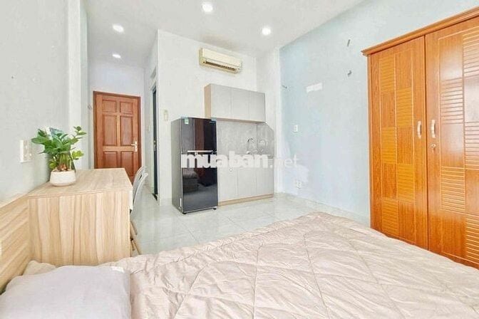CĂN HỘ CÓ CỬA SỔ THOÁNG MÁT CÓ MÁY GIẶT RIÊNG NGAY TÂN BÌNH