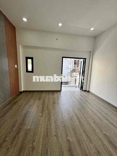 Chỉ 1,69 tỷ nhà ngay đường Nguyễn Văn Tiết, Lái Thiêu. Cạnh TTTM Aeon