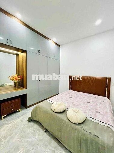 Bán Nhà Lâm Quang Ky, Khu An Ninh Cực Tốt, 126m2, Chỉ 2 Tỷ 390