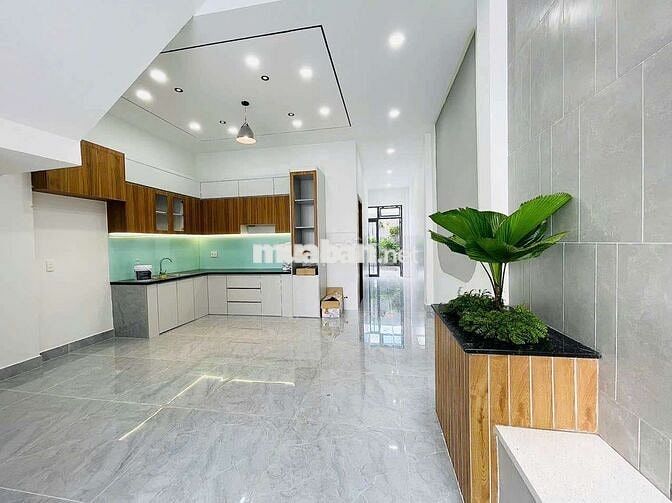 Nhà đẹp vị trí đẹp, thông tin thật , pháp lý chuẩn