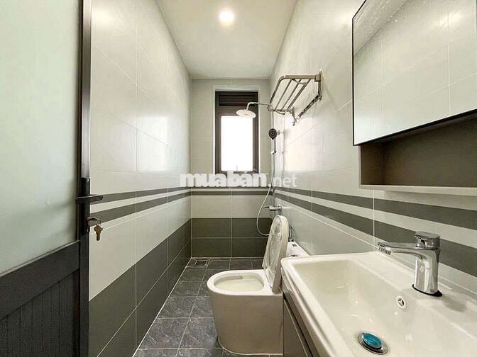 Nhà đẹp vị trí đẹp, thông tin thật , pháp lý chuẩn