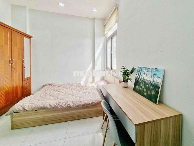CĂN HỘ CÓ CỬA SỔ THOÁNG MÁT CÓ MÁY GIẶT RIÊNG NGAY TÂN BÌNH