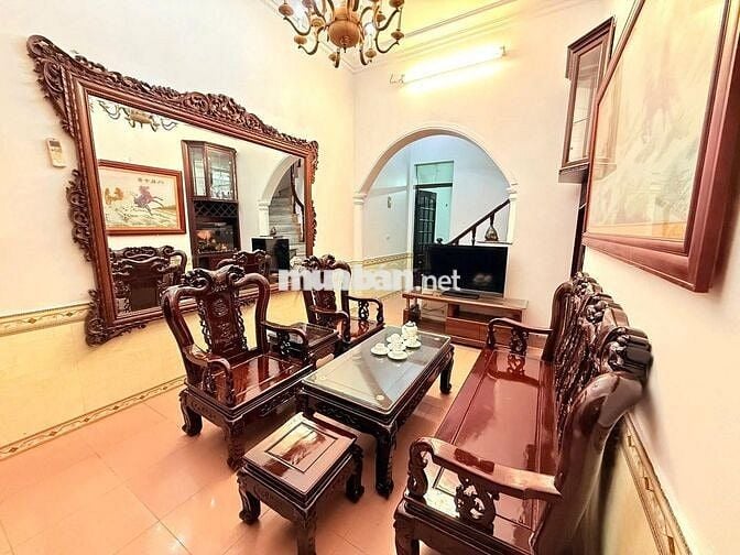 🔥 BÁN NHÀ NGÕ 42 TRIỀU KHÚC – NHÀ ĐẸP, NGÕ RỘNG, GIÁ TỐT 🔥