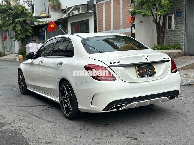 Mercedes Benz C Class 2016 C300 AMG - 99000 km