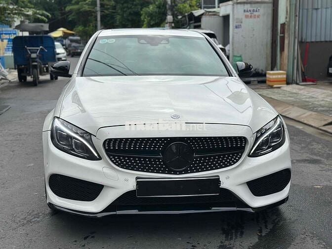 Mercedes Benz C Class 2016 C300 AMG - 99000 km